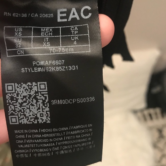 Sold🌷 - Picture 3 of 4